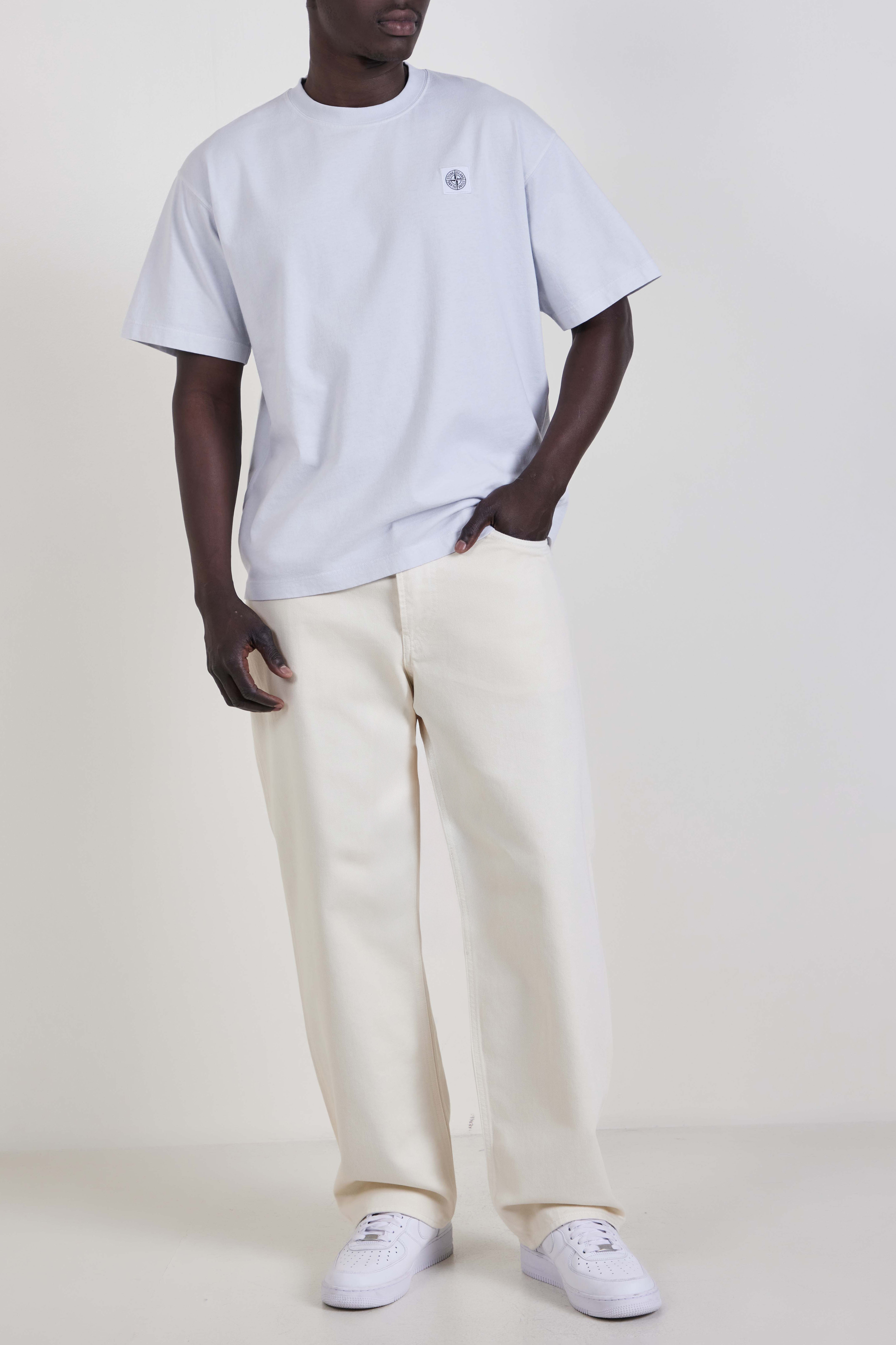 חולצת טי בגזרה ישרה